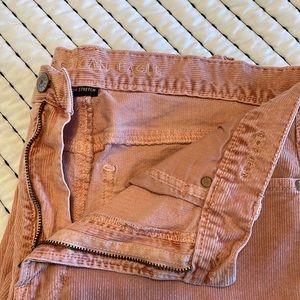PINK American Eagle Corduroys Mom Jean SUPER STRETCH size12